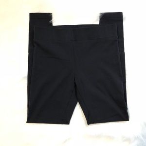 ⚠️SOLD⚠️ Matty M Black Leggings Size Small